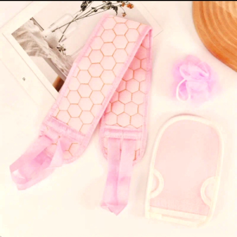 Pink Bath & Shower Care Scrub Set